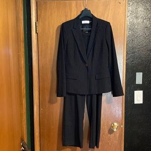 Calvin Klein business suite